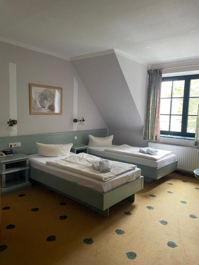 Mueritz Landhotel Gruener Baum Gotthun Bagian luar foto